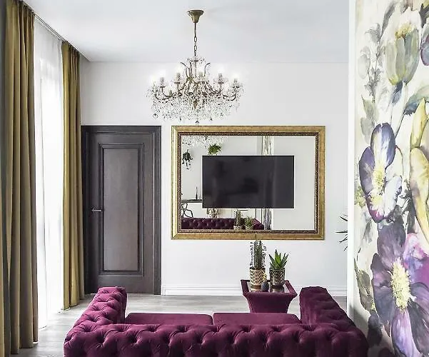 Four Luxury Flats 3*